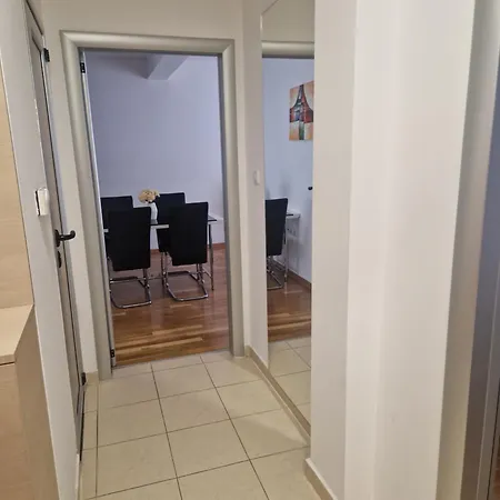 Tri S Apartman Arandjelovac