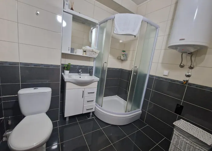 Tri S アランジェロヴァツ